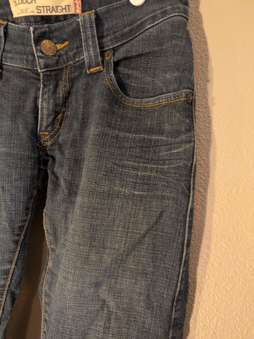 Levi's Slouch Straight Jeans - Picture 3 of 5